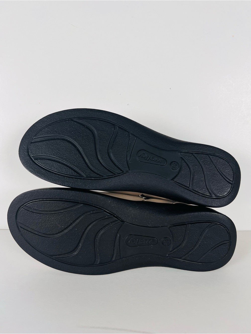 Wolky Nimes Leather Slingback Sandal in Linen Size 8 - Picture 13 of 15